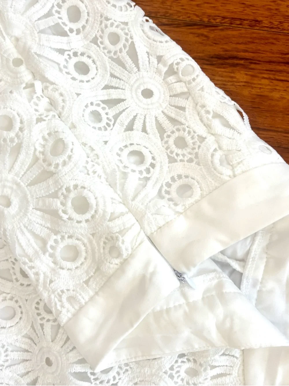 Nordstrom Rack White Lace Crochet Two-Piece Set - Top & Shorts - Picture 10 of 16